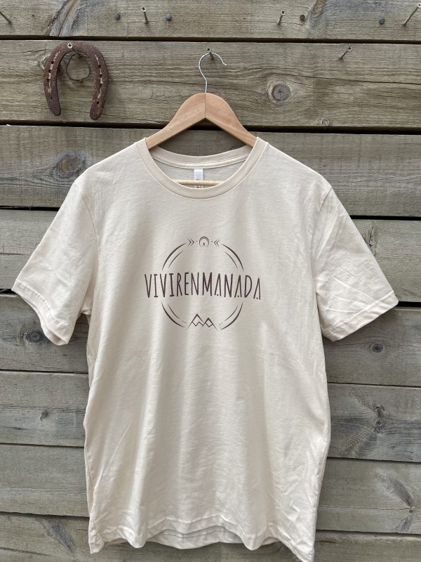 camiseta color arena vivirenmanada